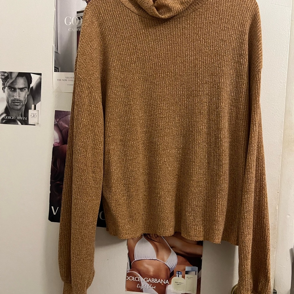 Cozy Brown Knit Sweater - Picture 3 of 3